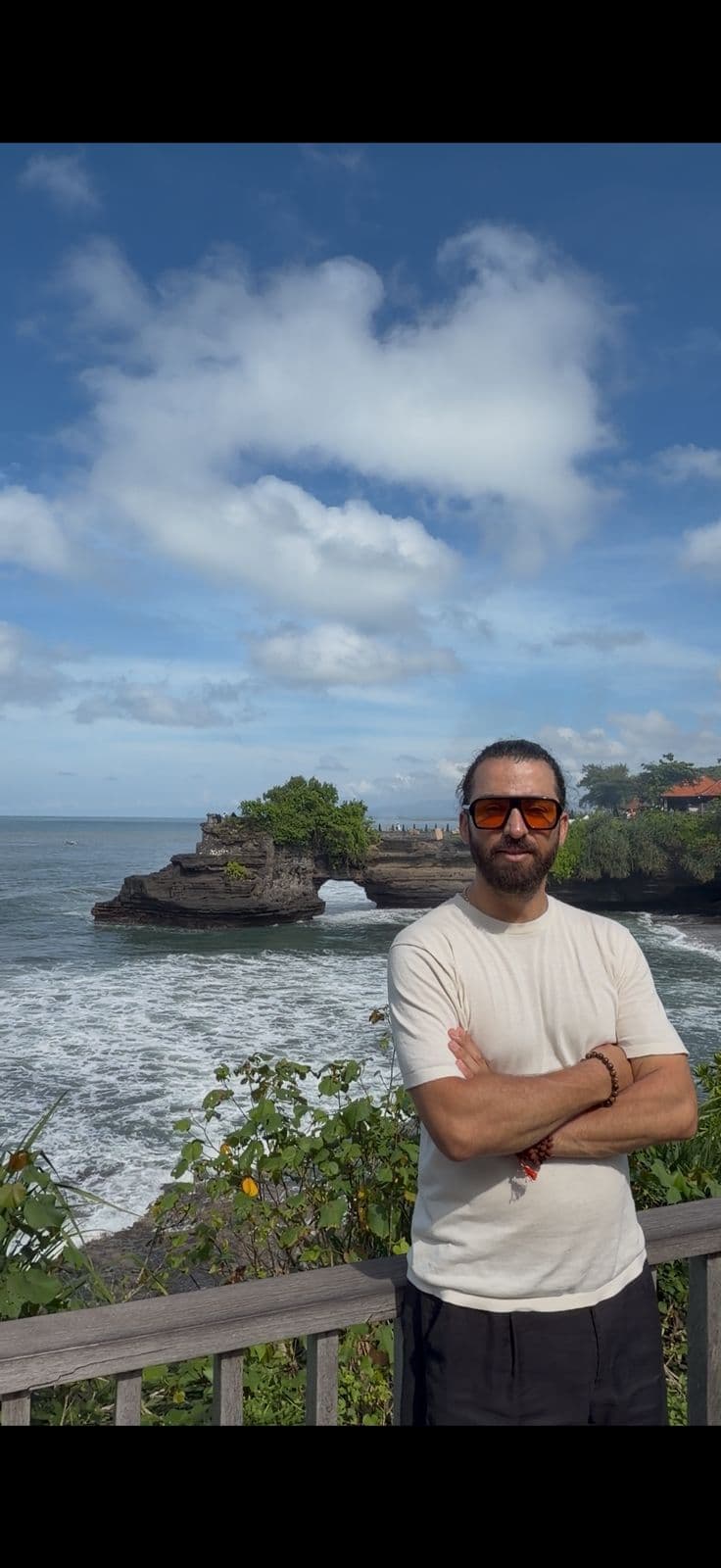 Okyanus kıyısında