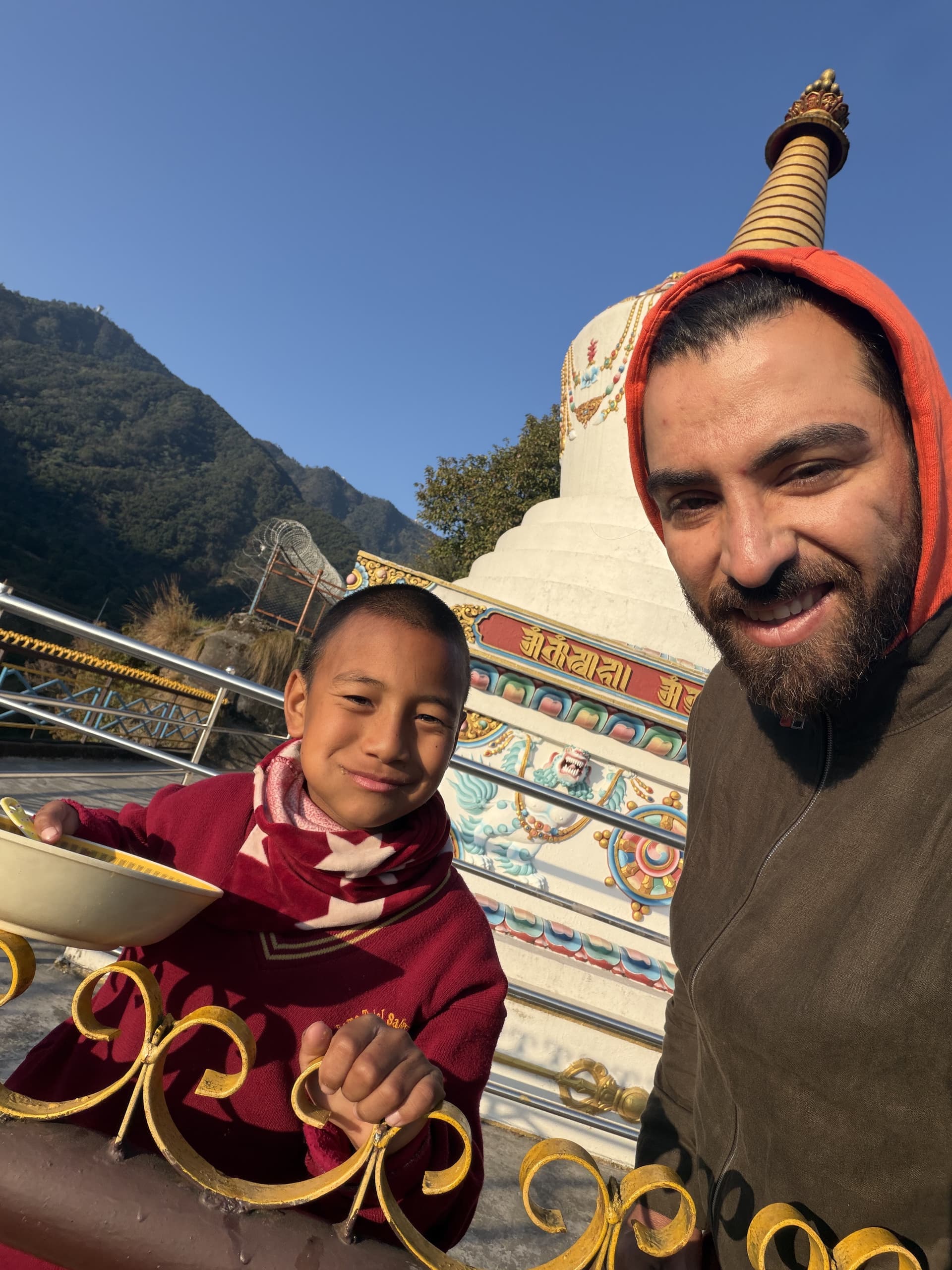 Nepal stupa ile selfie